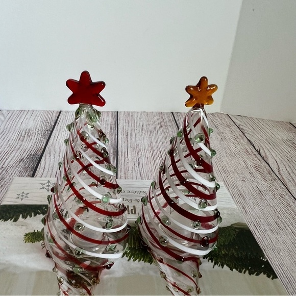 Pier 1 Christmas Tree Salt & Pepper Shakers NIB - Picture 4 of 5